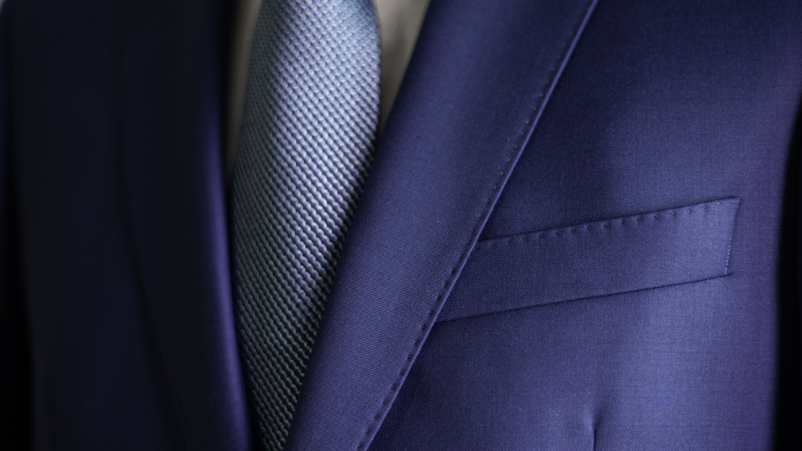 Kvalitetne obleke iz naravnih italijanskih materialov