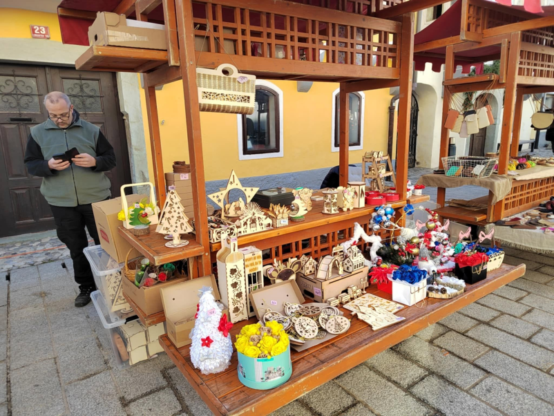 Lasersko graviranje izdelkov iz lesa za Slovenijo