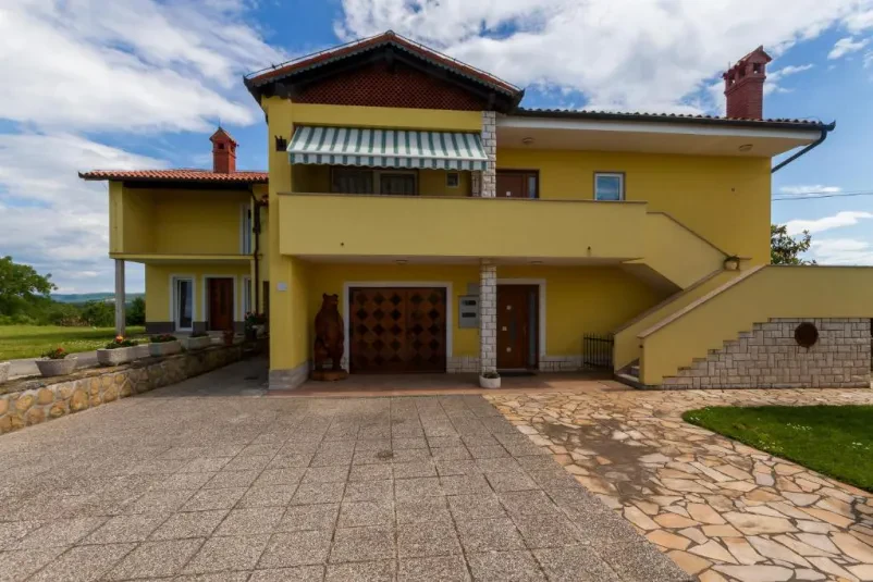 Lep družinski apartma Portorož Obala