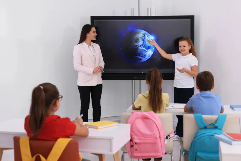 Smo prva in prava izbira, ko potrebujete najem interaktivnih tabel