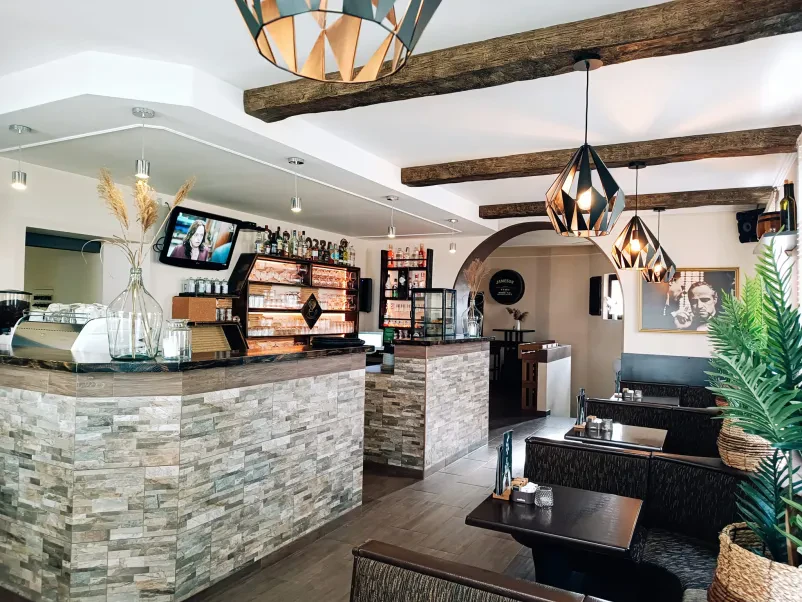 Dober bar s točenim sladoledom Vitomarci, Podravje