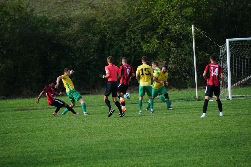 Dobro nogometno društvo Notranjsko - kraška, Slovenija