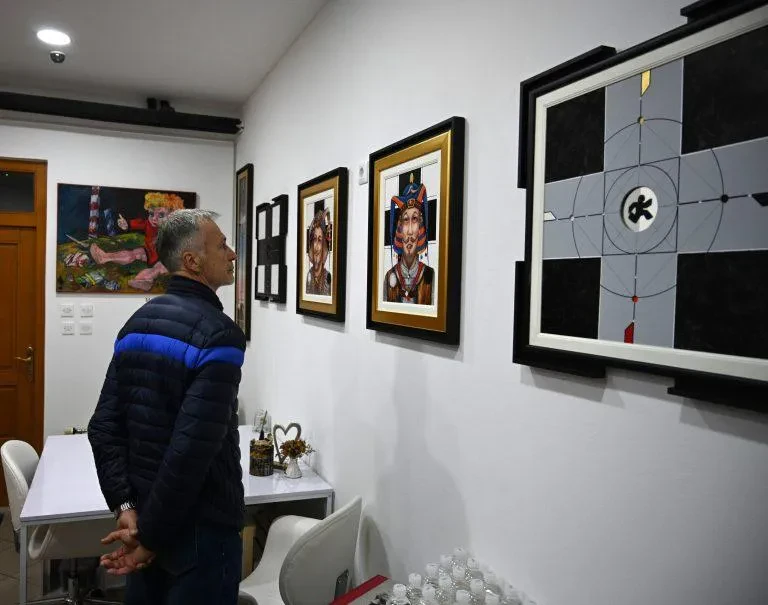 Vabljeni na galerijsko razstavo slik v Zreče