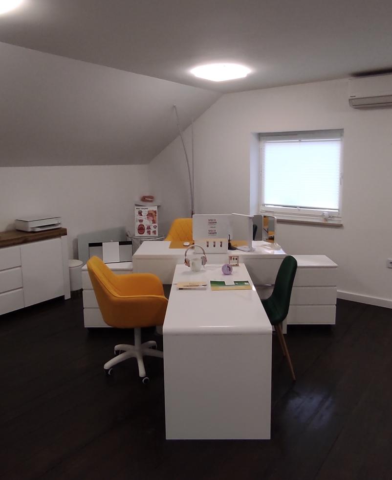 Izpopolnjevanje komunikacijskih in govornih veščin Savinjska