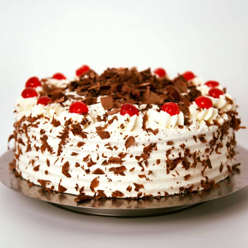 Kje lahko najdem dobro kavarno in slaščičarno v Ljubljani?