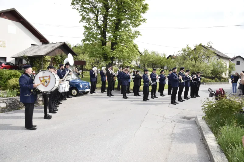 KD Pihalni orkester Logatec nastopa po celi Sloveniji