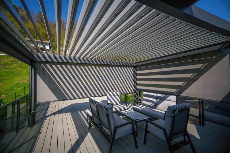 Pergole, dinamične fasade in avtomobilski nadstreški Slovenija in tujina