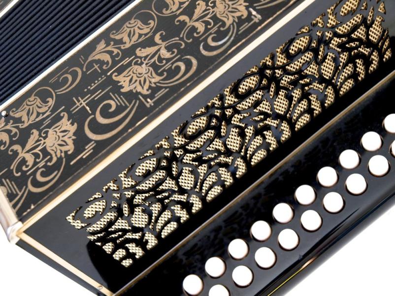 Reparatur und Herstellung von Akkordeons Nova Cerkev, Slowenien