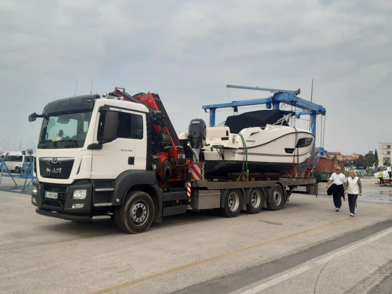 Zanesljiva avtovleka v Osrednji Sloveniji