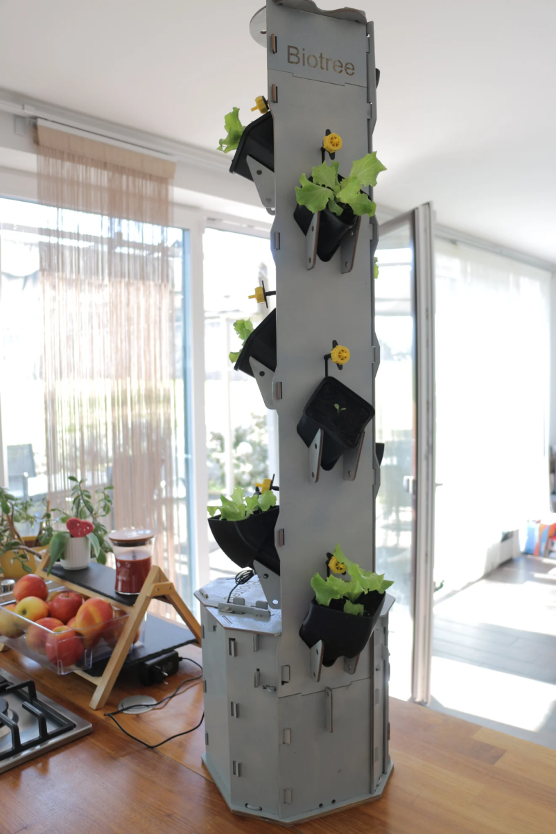 Biotree sistem za vrtnarjenje