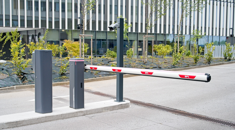 Izvedba parkirnih zapornic Goriška in Slovenija