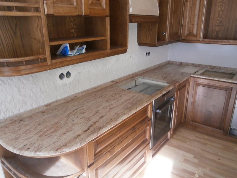 Kamniti kuhinjski pulti