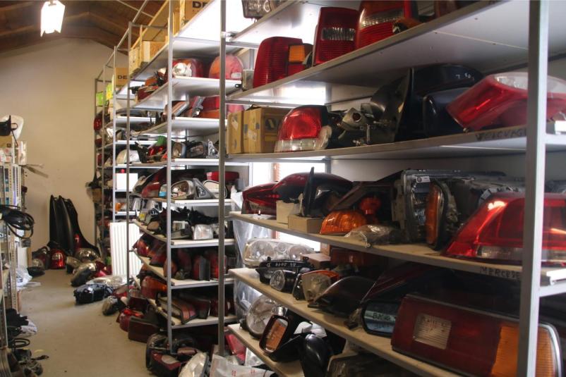 Ugodni rezervni deli Celje