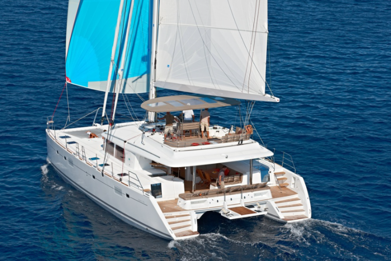 Izposoja katamarana Slovenija