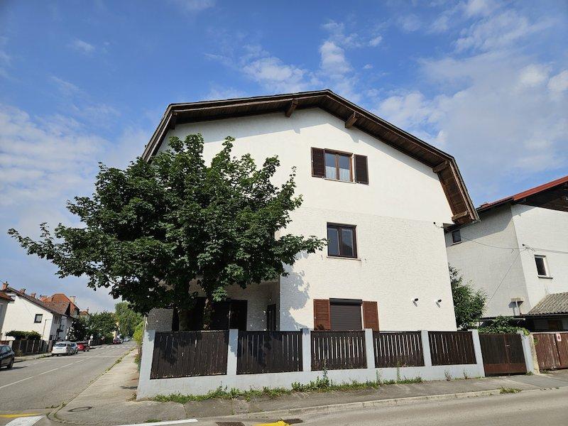 Ugodna prodaja hiš Osrednja Slovenija