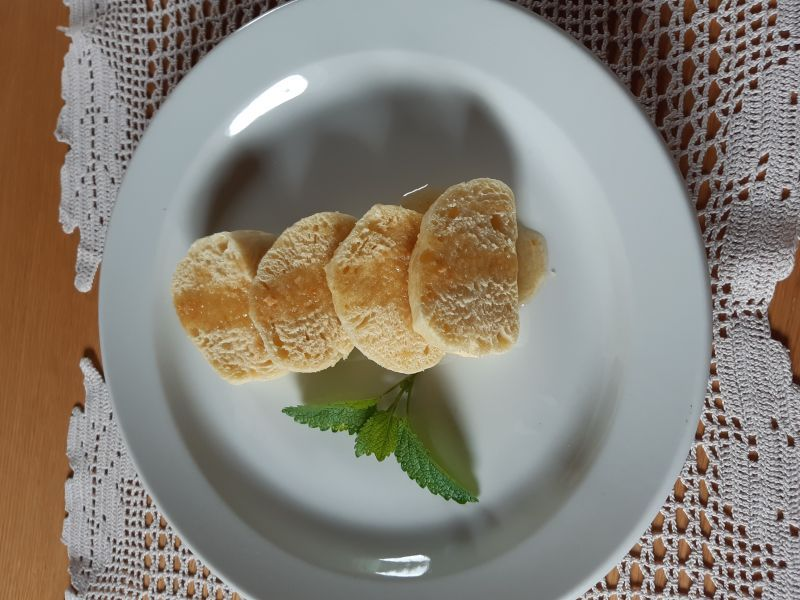 Sobe na Bledu s ponudbo zajtrka