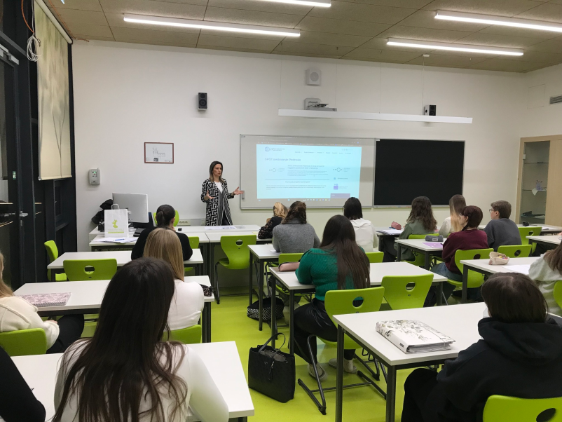 Vpis v srednjo zdravstveno in kozmetično šolo Maribor