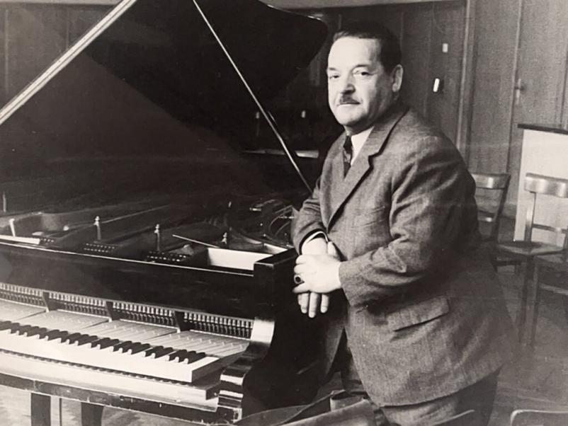 Uglasitev klavirja Ljubljana