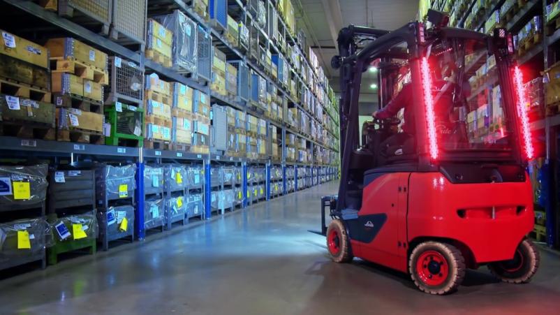 Ugoden najem viličarja