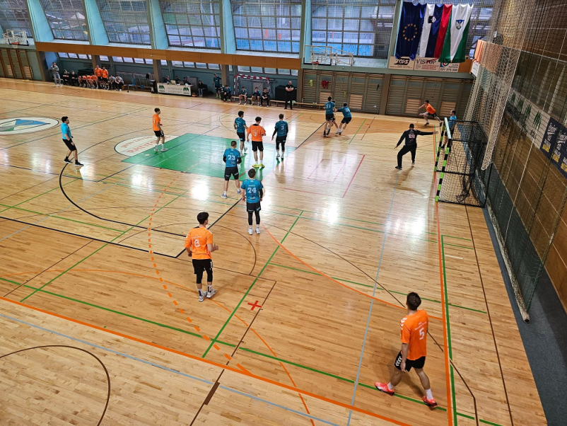 Šola za rokomet v Železnikih, na Gorenjskem