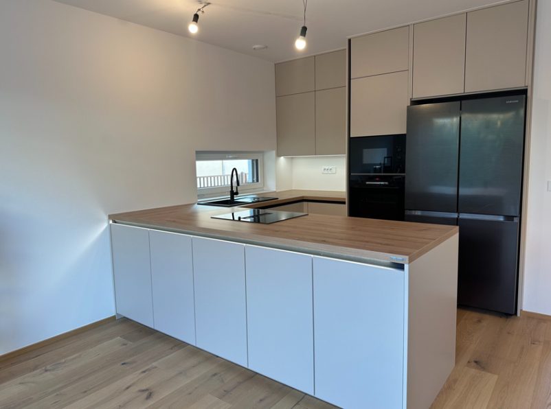 Kuhinja po naročilu Hoče