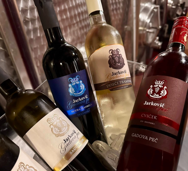 Kvalitetna posavksa vina na degustaciji