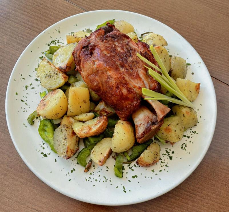 Prostor za zaključene družbe in praznovanja