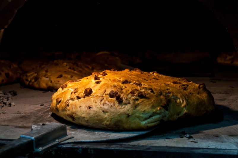 Domače mesnine in domači kruh v Posavju