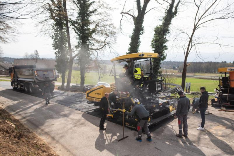 Zemeljska dela in asfaltiranje Dolenjska