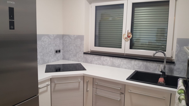 Izdelki iz ravnega stekla Podravska