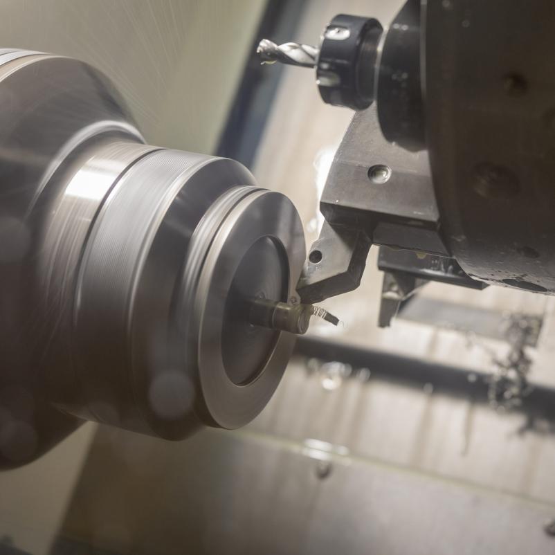 Izdelava jeklenega nosilca za zastavo Slovenija