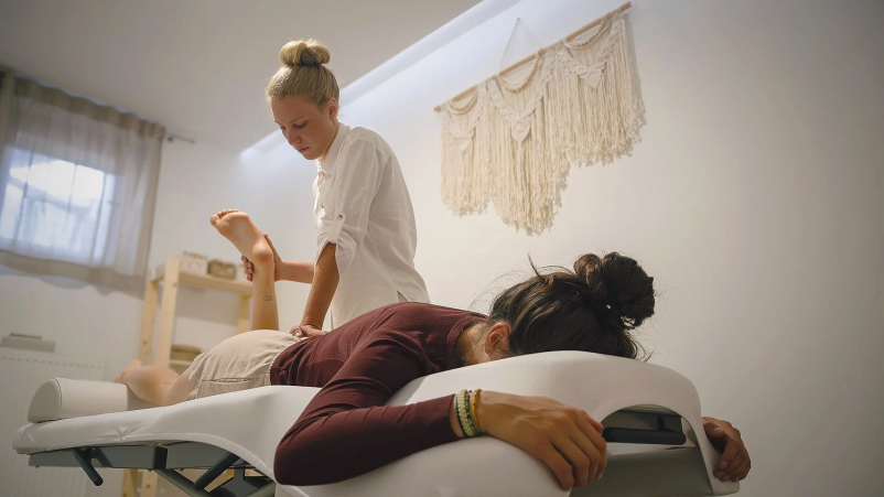 Manualna obravnava, manualna terapija