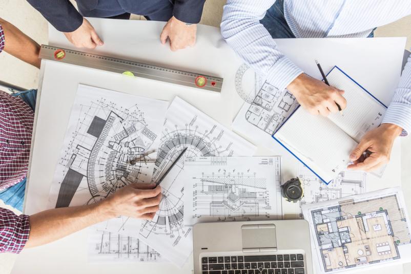 Oblikovalec za dizajn poslovnih prostorov