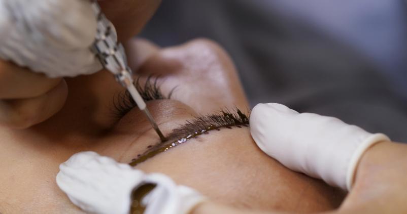 Barvanje obrvi Slovenj Gradec