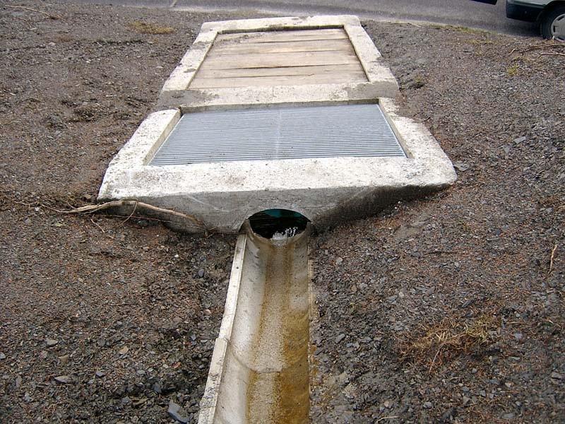 Pokrovi jaškov Slovenija