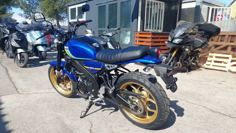 Prodaja motornih koles Obala