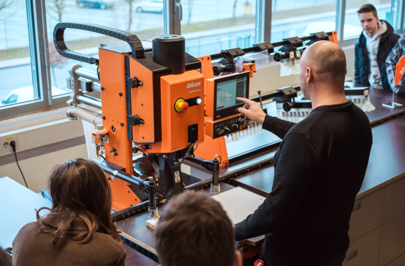 Prodaja na debelo kovine Slovenija