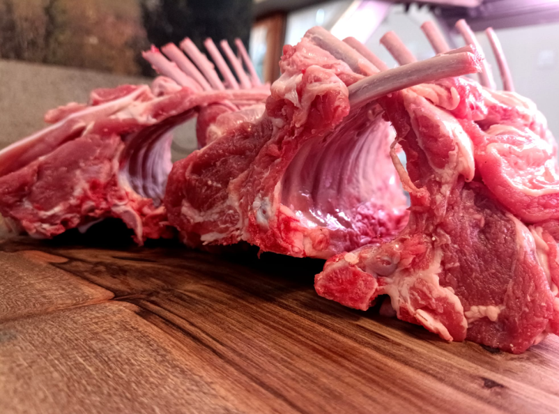 Cena mesa na ljubljanski tržnici