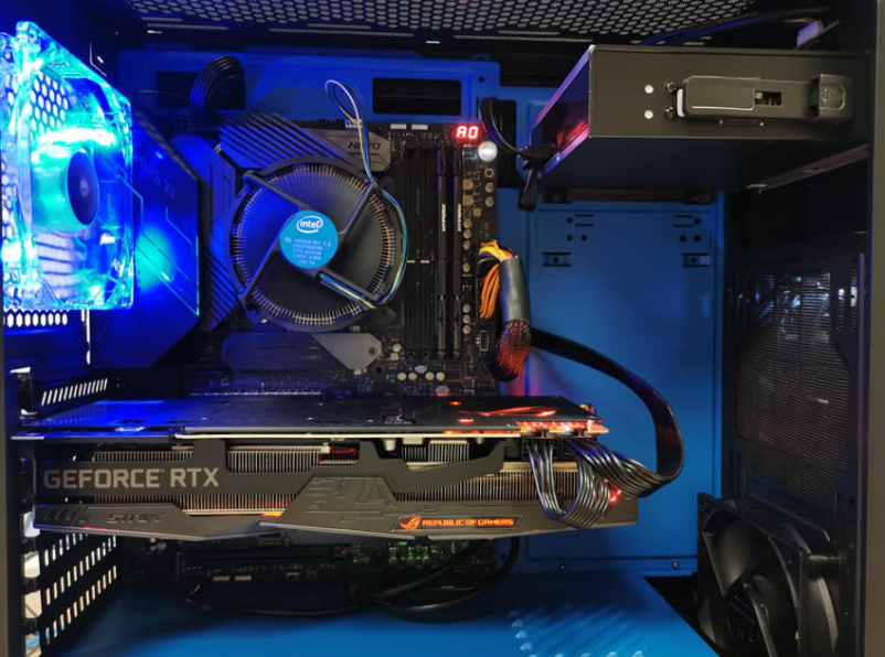 Spletna trgovina z računalniško opremo Slovenija