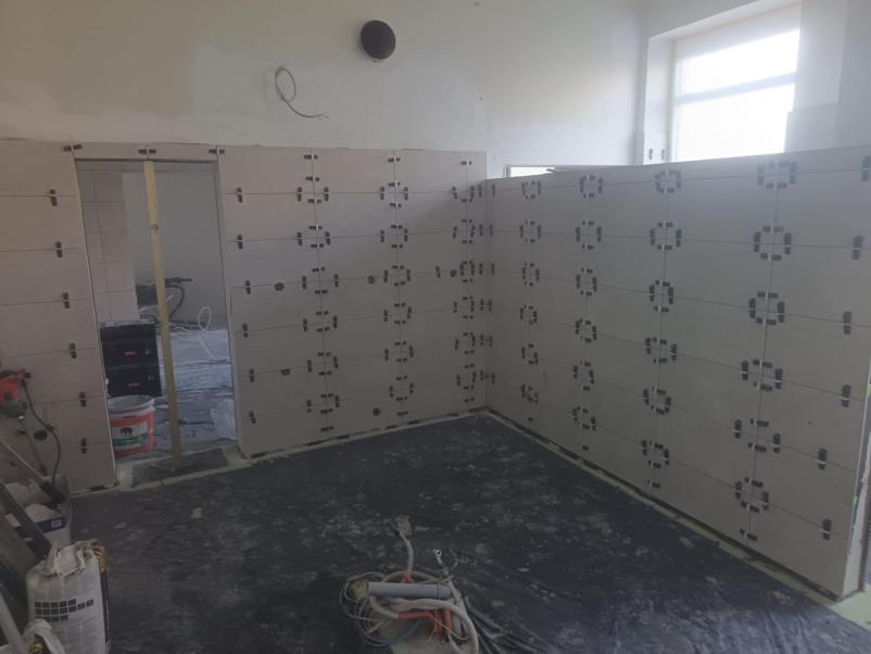 Adaptacija in prenova kopalnice Štajerska