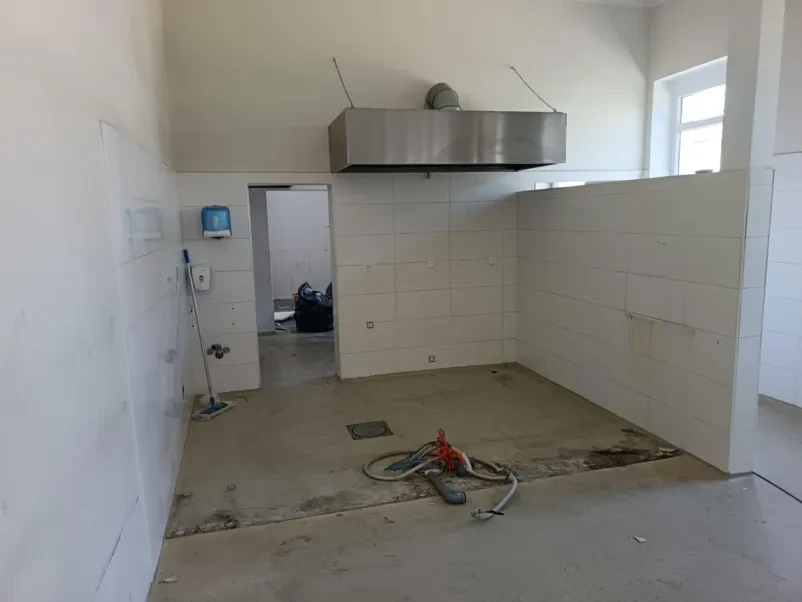 Adaptacija in prenova kopalnice Maribor