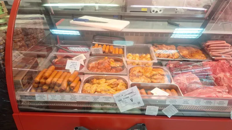 Suhomesnatni halal izdelki Ljubljana