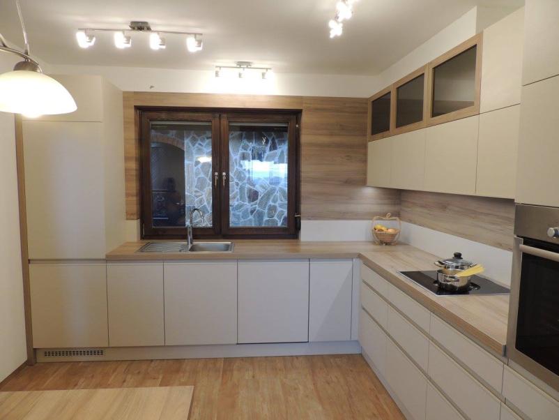 Strokovna montaža vseh vrst vrat Savinjska