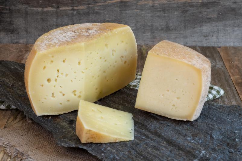 Domači ovčji sir in lokalne specialitete Bovec