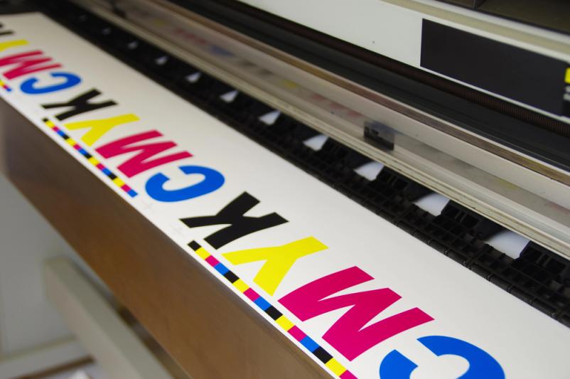 Tiskarna za velikoformatni tisk na Primorskem