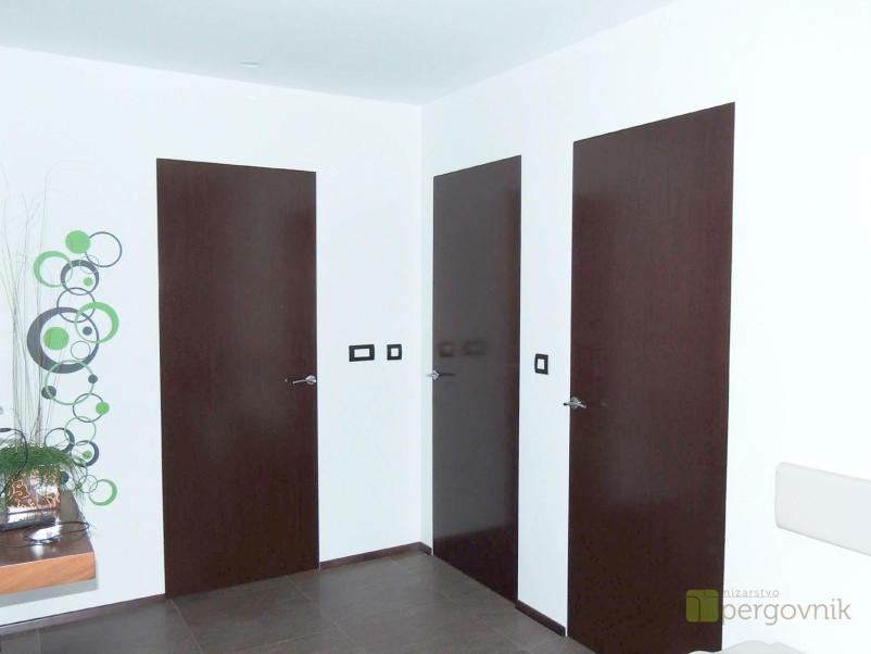 Leseno pohištvo in vrata po meri Savinjska