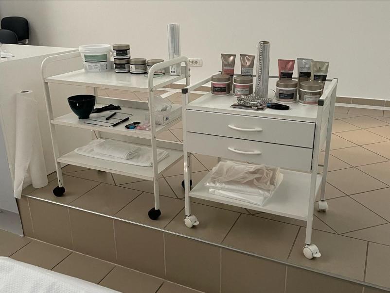 Trajno odstranjevanje dlak Maribor