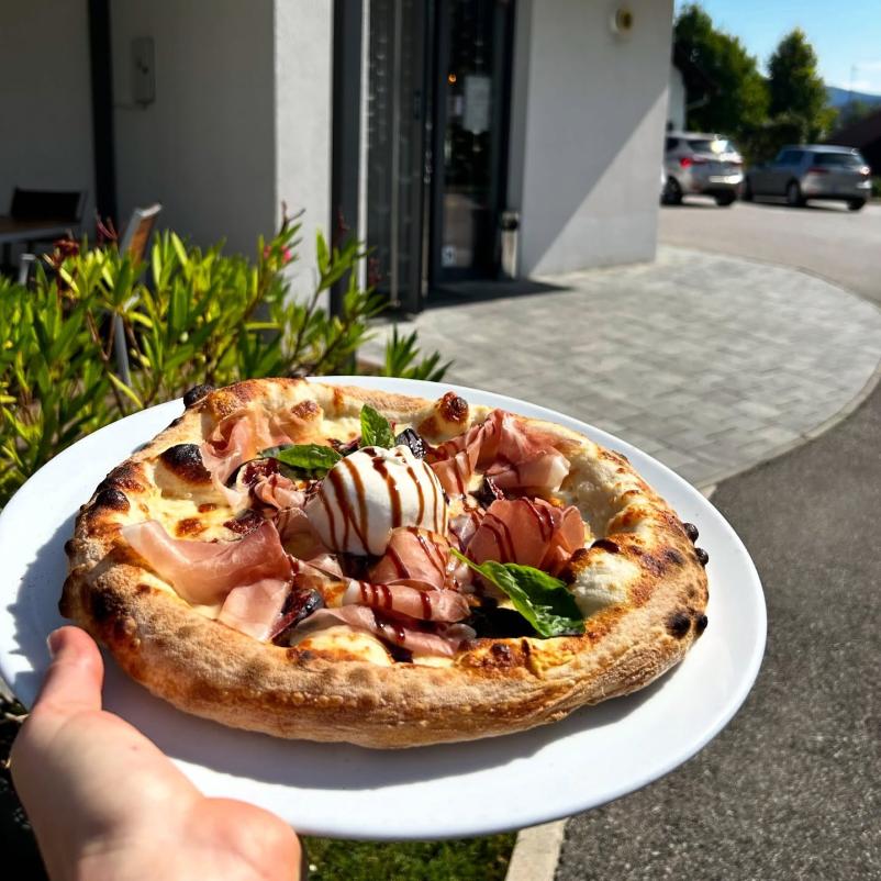 Dobre malice Ravne na Koroškem, Koroška