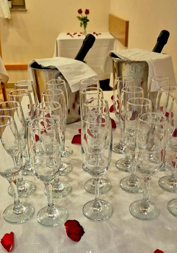 Lep prostor za praznovanje v Radomljah