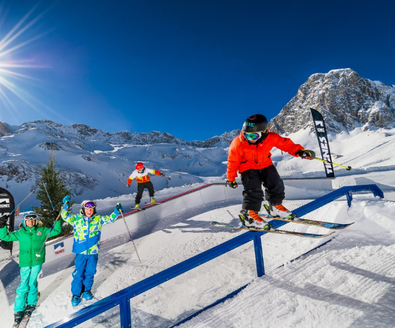 Prodaja smučarskih aranžmajev Ljubljana